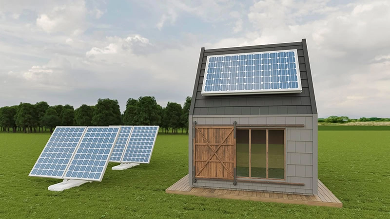 house with solar pannels